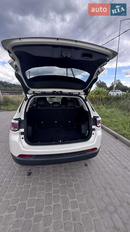 Внедорожник / Кроссовер Jeep Compass 2018 в Львове