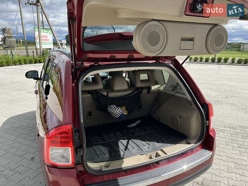 Внедорожник / Кроссовер Jeep Compass 2012 в Хусте