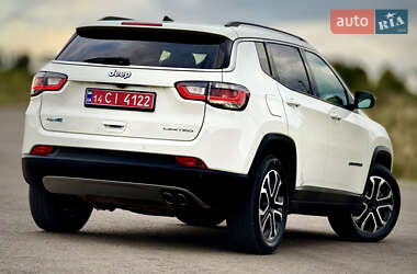 Внедорожник / Кроссовер Jeep Compass 2021 в 