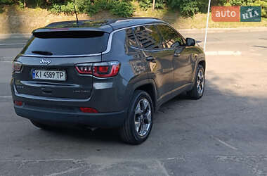 Внедорожник / Кроссовер Jeep Compass 2018 в 