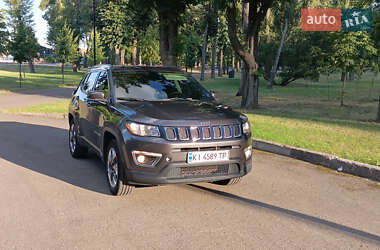 Внедорожник / Кроссовер Jeep Compass 2018 в 