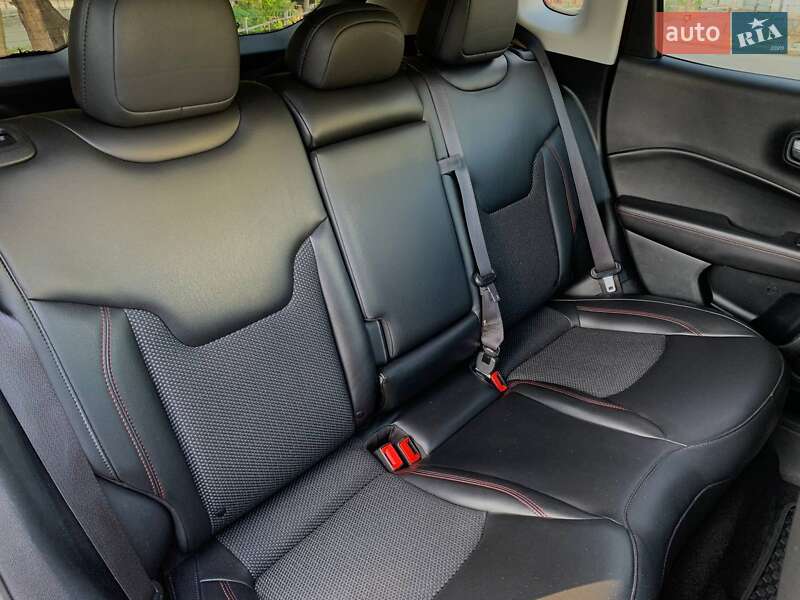 Позашляховик / Кросовер Jeep Compass 2021 в Миколаєві