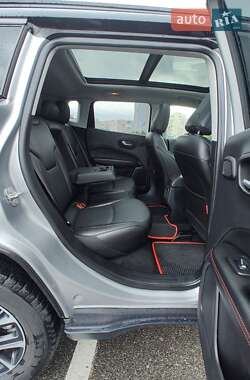 Внедорожник / Кроссовер Jeep Compass 2020 в 