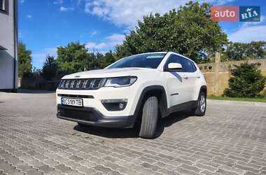 Внедорожник / Кроссовер Jeep Compass 2018 в 
