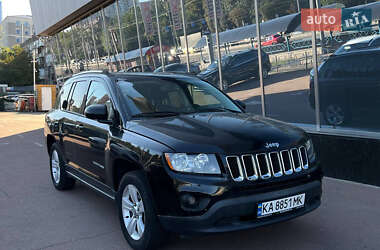 Внедорожник / Кроссовер Jeep Compass 2014 в 