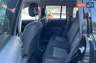 Внедорожник / Кроссовер Jeep Compass 2014 в 