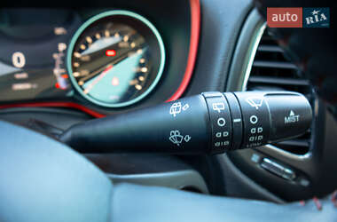 Внедорожник / Кроссовер Jeep Compass 2017 в 