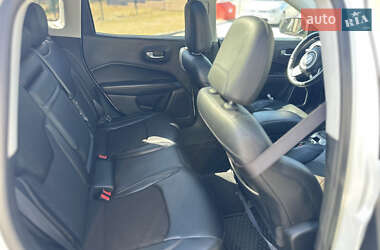 Внедорожник / Кроссовер Jeep Compass 2017 в 