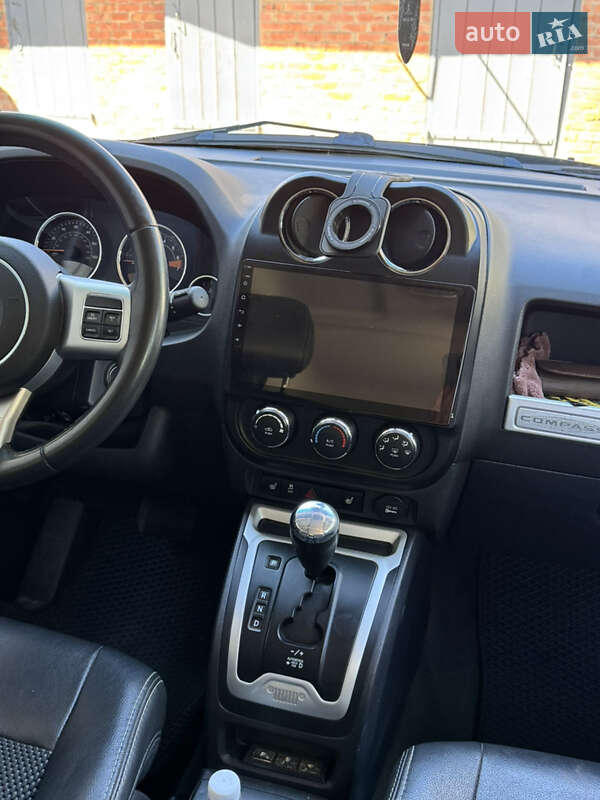 Позашляховик / Кросовер Jeep Compass 2016 в Охтирці