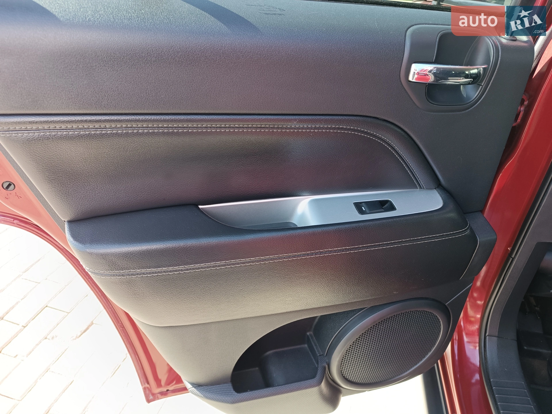 2016 Jeep Compass - мініатюра 14