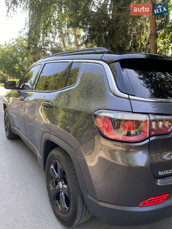 Внедорожник / Кроссовер Jeep Compass 2020 в Ровно