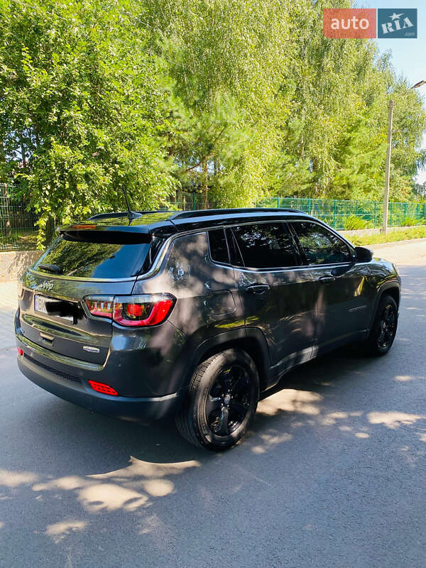 Внедорожник / Кроссовер Jeep Compass 2020 в Ровно