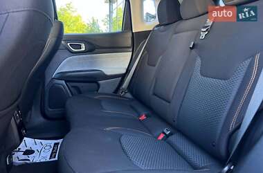 Внедорожник / Кроссовер Jeep Compass 2021 в 