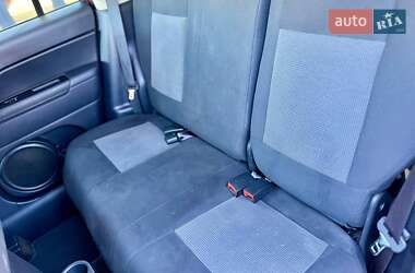 Внедорожник / Кроссовер Jeep Compass 2014 в 