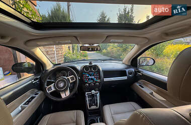 Внедорожник / Кроссовер Jeep Compass 2016 в 