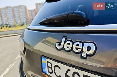 Внедорожник / Кроссовер Jeep Compass 2018 в 