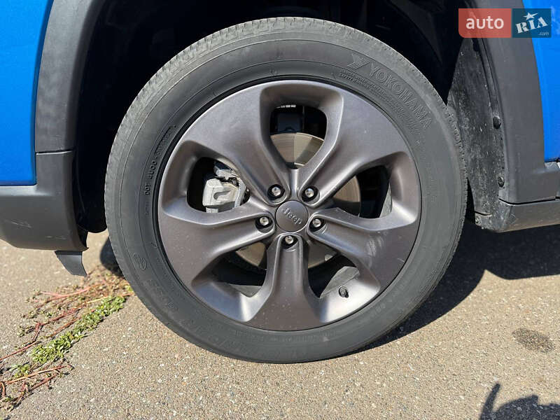 Позашляховик / Кросовер Jeep Compass 2021 в Києві фото 12 Позашляховик / Кросовер Jeep Compass 2021 в Києві
