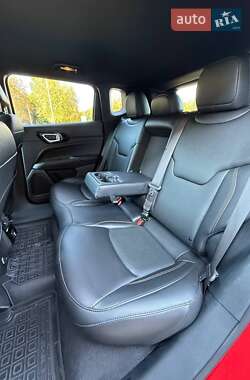 Внедорожник / Кроссовер Jeep Compass 2022 в 
