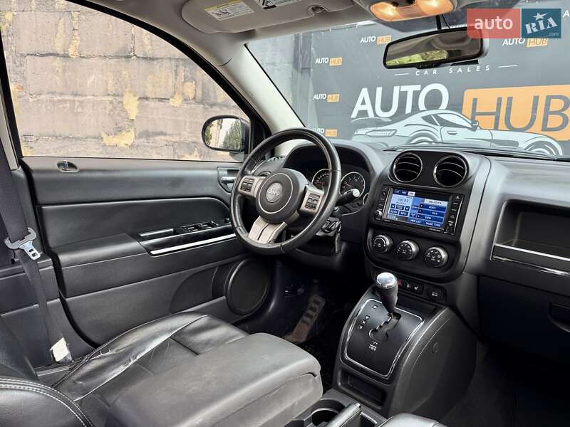 Внедорожник / Кроссовер Jeep Compass 2012 в Харькове