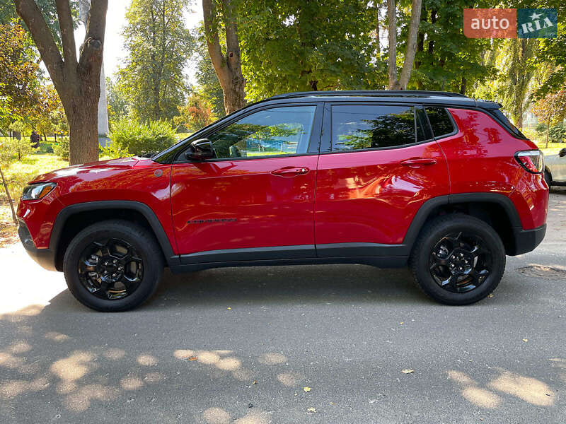 Позашляховик / Кросовер Jeep Compass 2023 в Києві фото 14 Позашляховик / Кросовер Jeep Compass 2023 в Києві