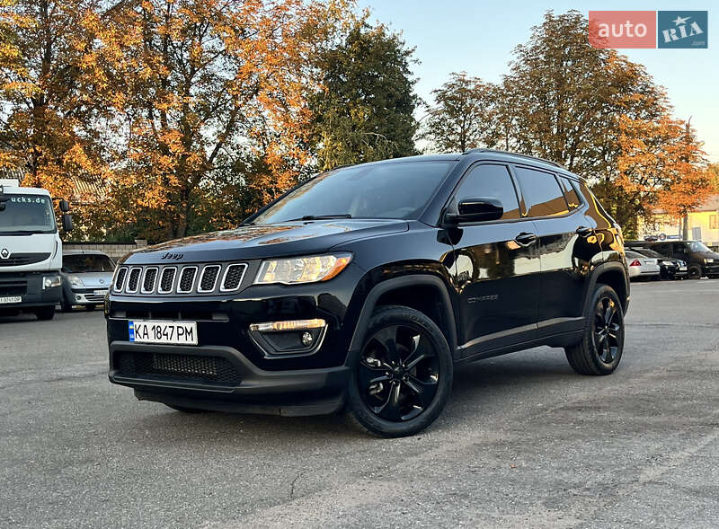 Внедорожник / Кроссовер Jeep Compass 2020 в 