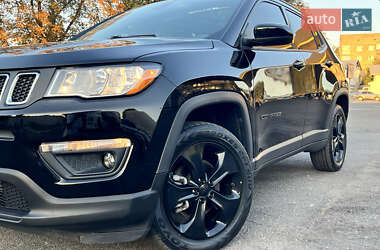Внедорожник / Кроссовер Jeep Compass 2020 в 
