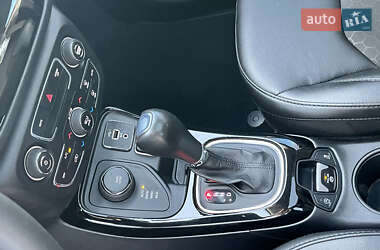 Внедорожник / Кроссовер Jeep Compass 2020 в 