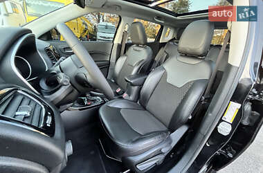 Внедорожник / Кроссовер Jeep Compass 2020 в 