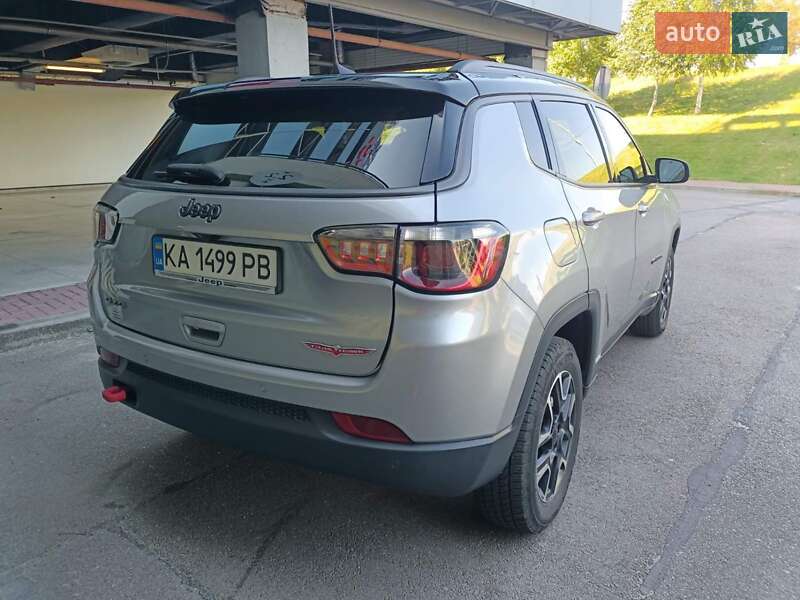 Внедорожник / Кроссовер Jeep Compass 2021 в Киеве