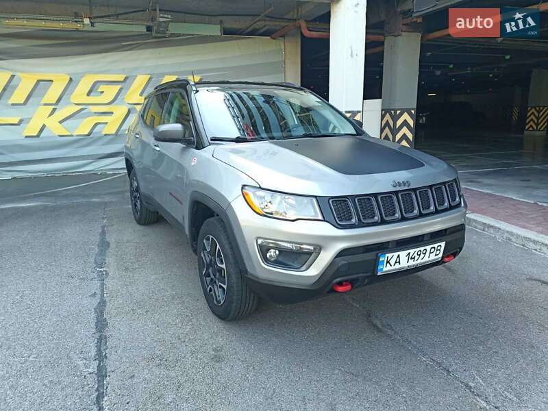 Внедорожник / Кроссовер Jeep Compass 2021 в Киеве