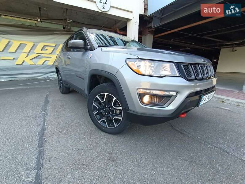 Внедорожник / Кроссовер Jeep Compass 2021 в Киеве