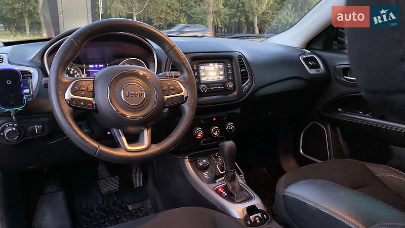 Внедорожник / Кроссовер Jeep Compass 2018 в Киеве фото 4 Внедорожник / Кроссовер Jeep Compass 2018 в Киеве