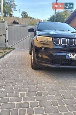 Внедорожник / Кроссовер Jeep Compass 2021 в 