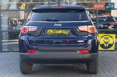 Внедорожник / Кроссовер Jeep Compass 2019 в 