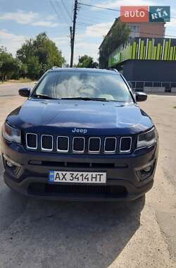 Позашляховик / Кросовер Jeep Compass 2018 в 