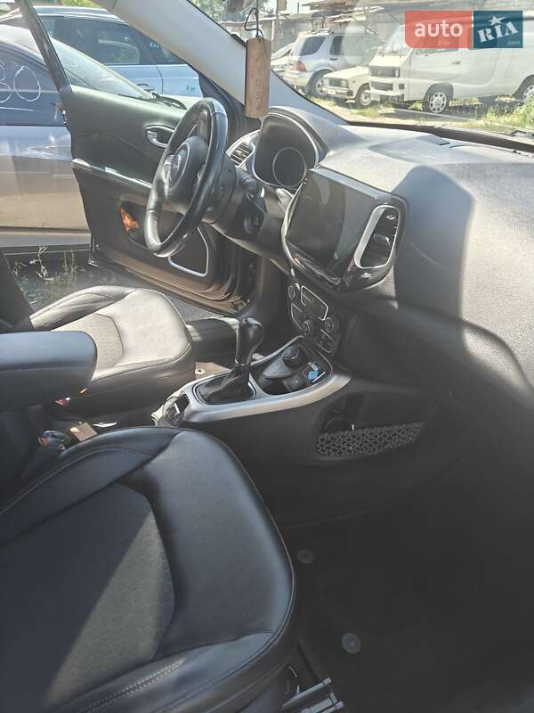 Позашляховик / Кросовер Jeep Compass 2017 в Києві