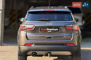 Внедорожник / Кроссовер Jeep Compass 2019 в 