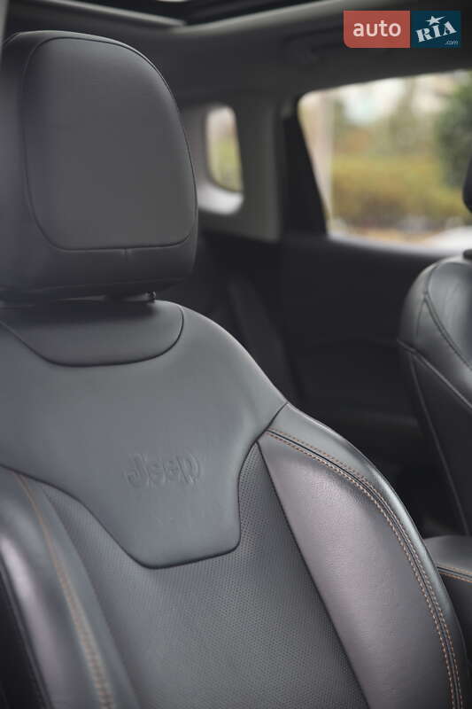 Внедорожник / Кроссовер Jeep Compass 2017 в Кременчуге