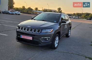 Внедорожник / Кроссовер Jeep Compass 2019 в 