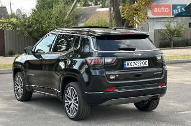 Внедорожник / Кроссовер Jeep Compass 2021 в 