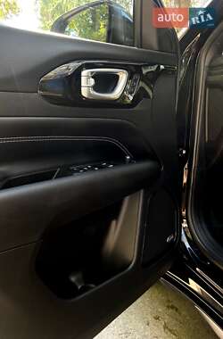 Внедорожник / Кроссовер Jeep Compass 2022 в 