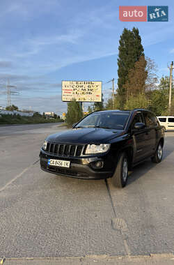 Внедорожник / Кроссовер Jeep Compass 2015 в 