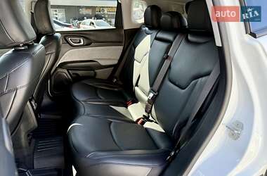 Внедорожник / Кроссовер Jeep Compass 2022 в 