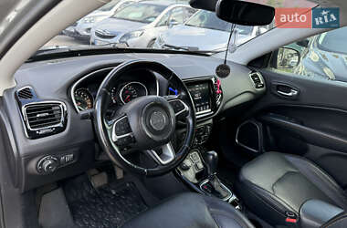 Внедорожник / Кроссовер Jeep Compass 2019 в 