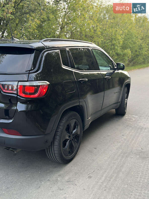 Внедорожник / Кроссовер Jeep Compass 2018 в Дубно