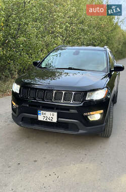 Внедорожник / Кроссовер Jeep Compass 2018 в Дубно