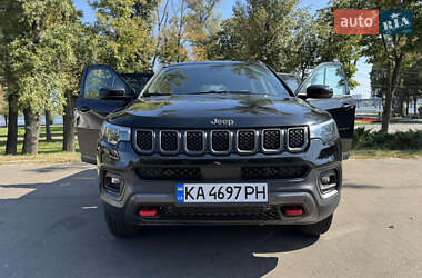 Внедорожник / Кроссовер Jeep Compass 2023 в 