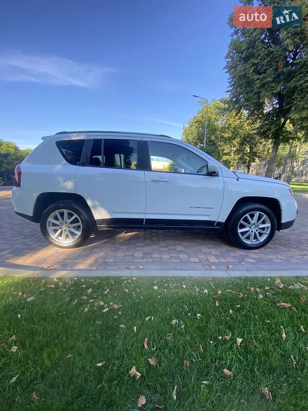 Внедорожник / Кроссовер Jeep Compass 2014 в Броварах