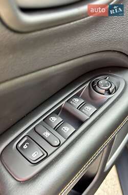 Внедорожник / Кроссовер Jeep Compass 2019 в 