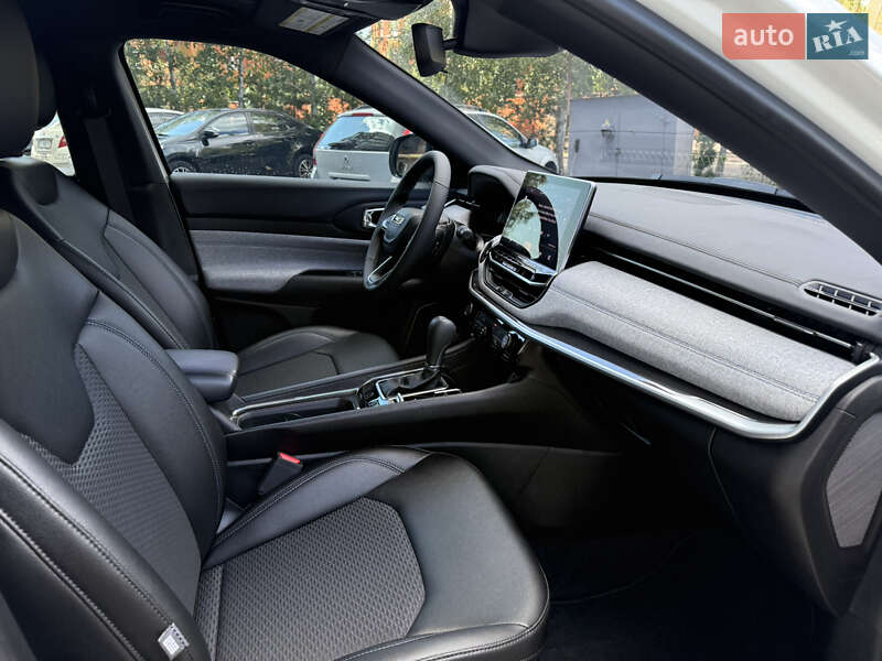 Внедорожник / Кроссовер Jeep Compass 2024 в Полтаве фото 29 Внедорожник / Кроссовер Jeep Compass 2024 в Полтаве